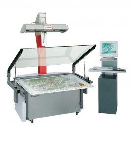 Zeutschel’s 14000 A0 and the motorized glass plates.