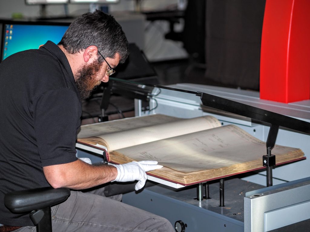 bound newspaper scanning