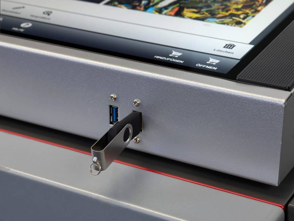 next generation Zeutschel zeta with fast USB 3.0 connections